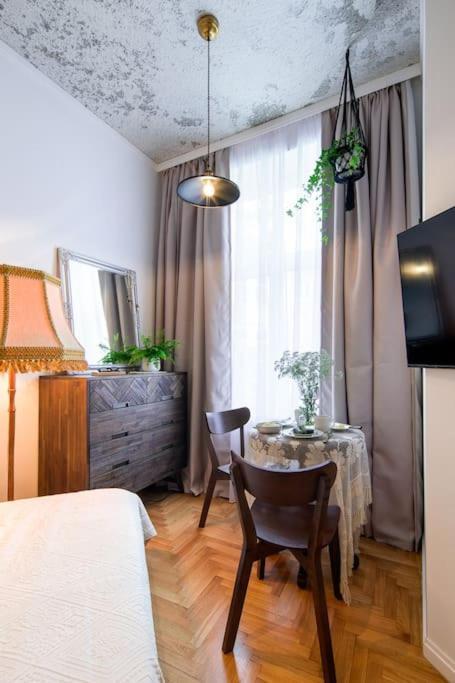 Bohemian Style Apt In The Centre Apartment Krakow Luaran gambar